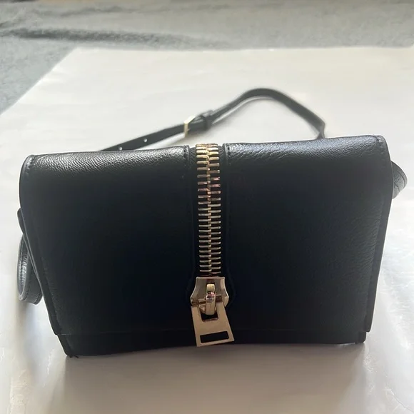 Sergio Feretti Zip Clutch Black Leather Crossbody Bag - Picture 4 of 6